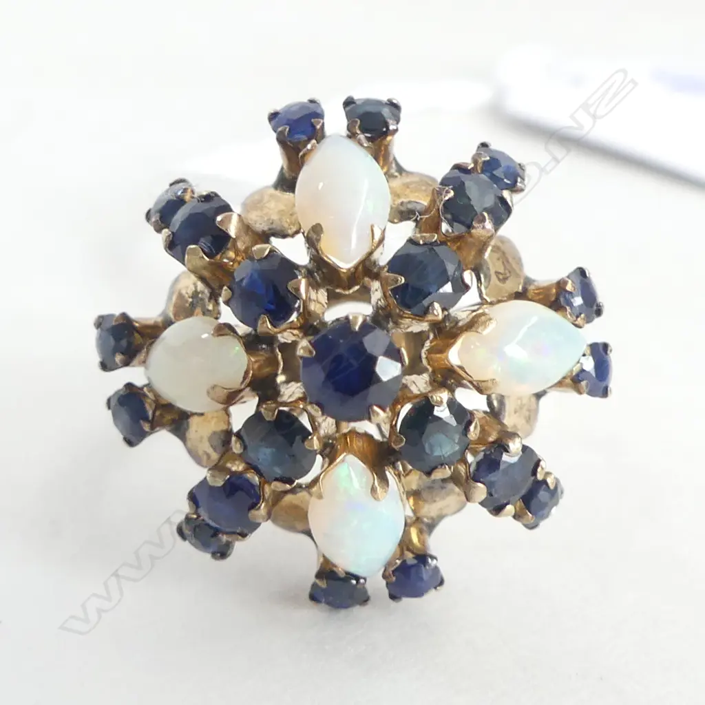 14ct VINTAGE SAPPHIRE & OPAL PRINCESS RING 5.38gms SIZE N Image 1++
