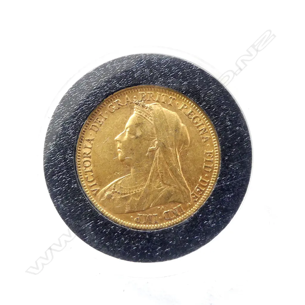 22ct 1901 QUEEN VICTORIA SOVEREIGN, 7.98gm Image 1++