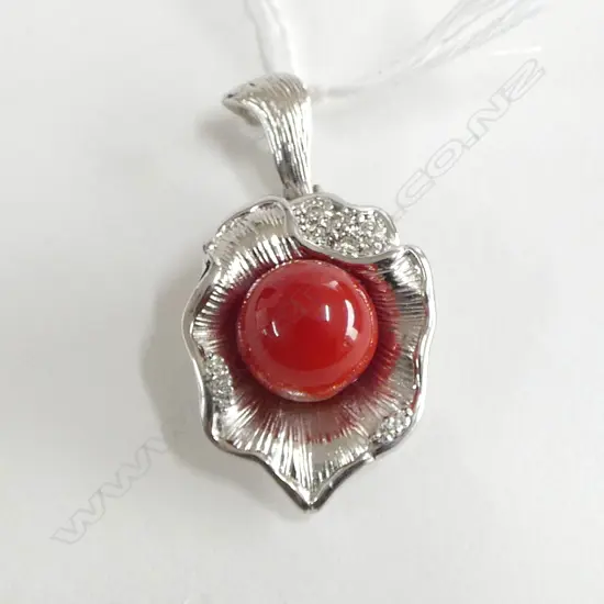 18ct white gold & red coral & 10 diamond (0.10ct) Japanese orchid pendant w gem cert. 9.5gms