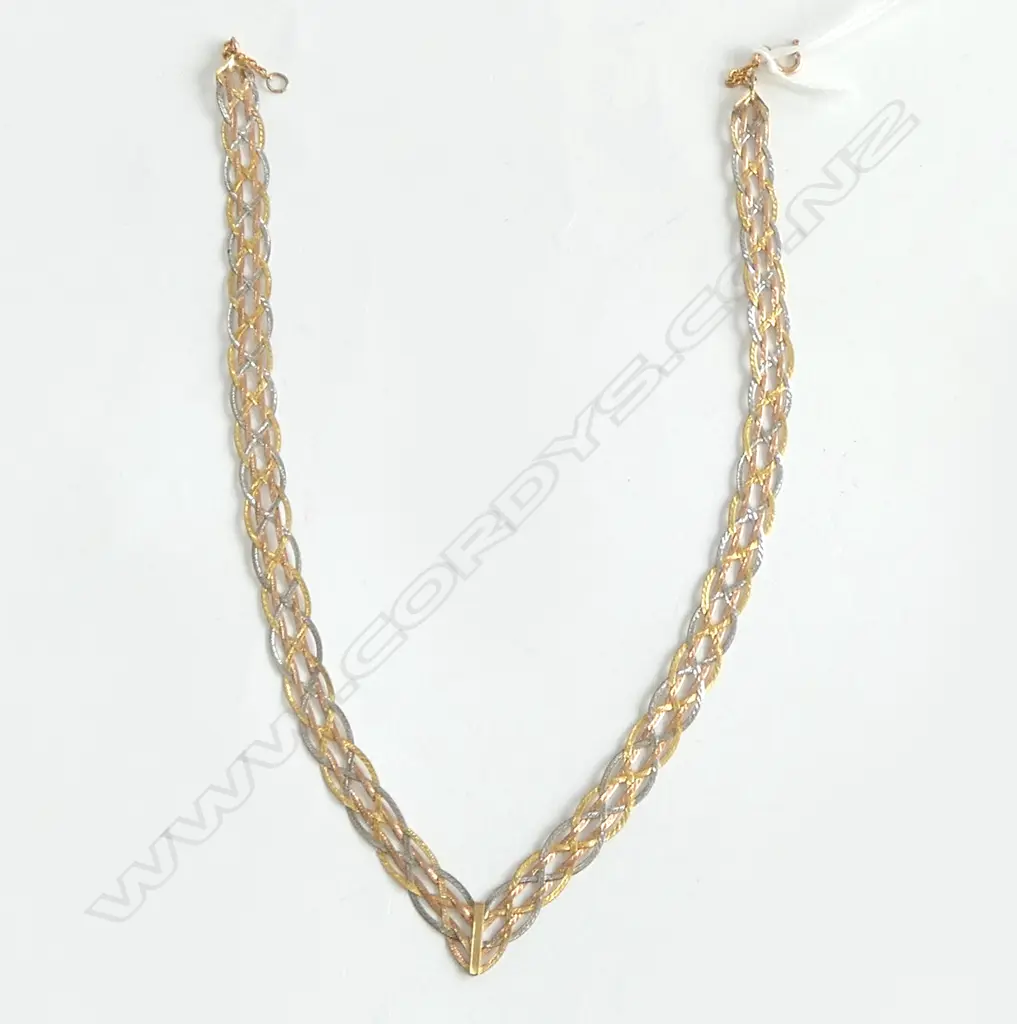 **RTV** 9ct 3 colour GOLD FLAT PLAITED NECKLACE V-form center L.460mm 8.67gms Image 1++