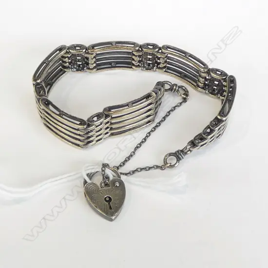 SILVER HEAVY GATE LINK BRACELET 28gms