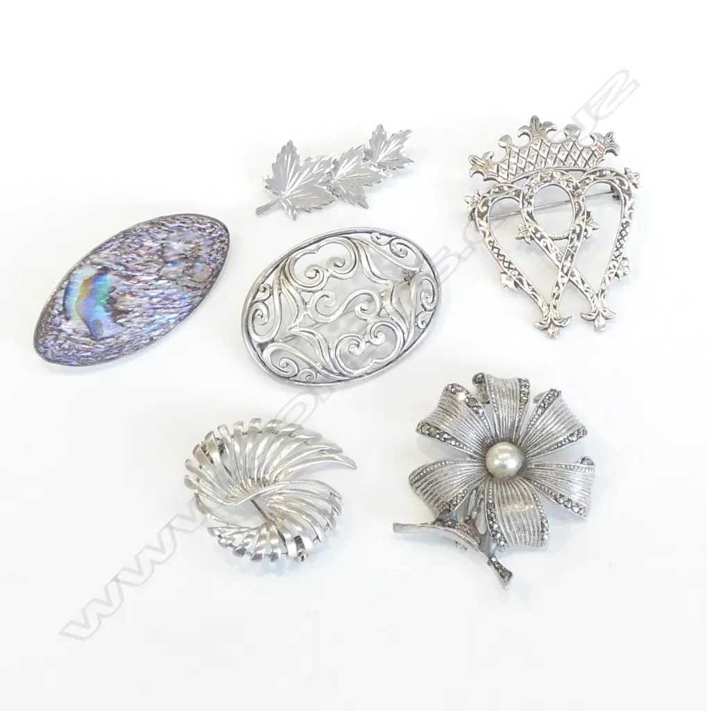 6 ASST. STG SILVER BROOCHES Incl. SCOTTISH DESIGN Image 1++
