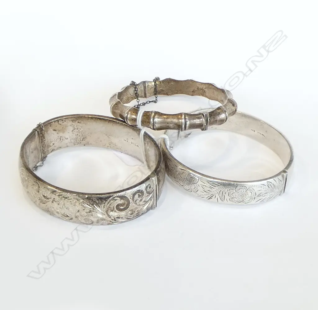 3 vintage SILVER BANGLES: 2 ENGRAVED 1 BAMBOO FORM 65gms Image 1++