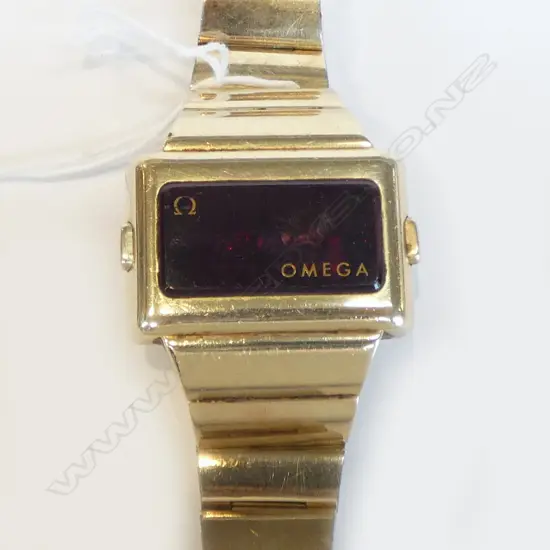 VINTAGE OMEGA DIGITAL WRISTWATCH red screen apparently working gold plate 