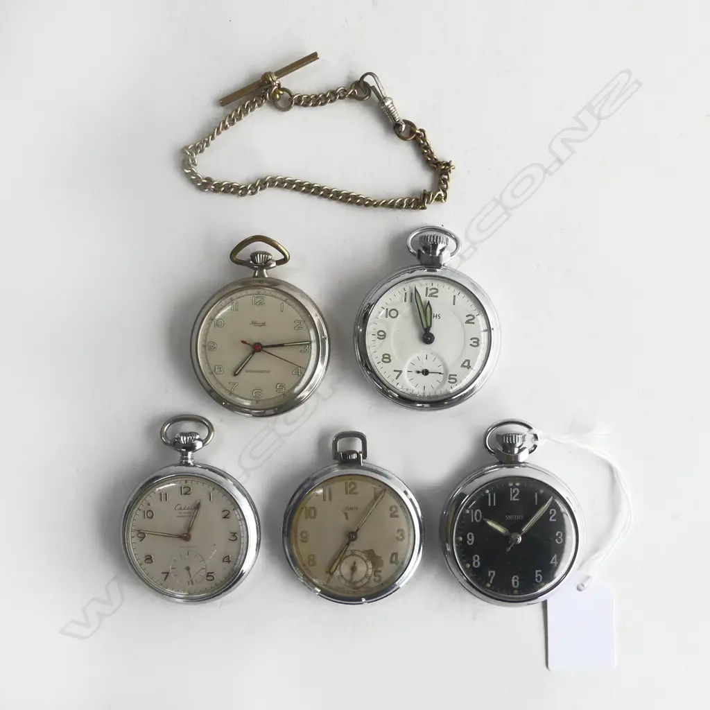 5 VINTAGE POCKET WATCHES, 2 BY SMITHS Image 1++