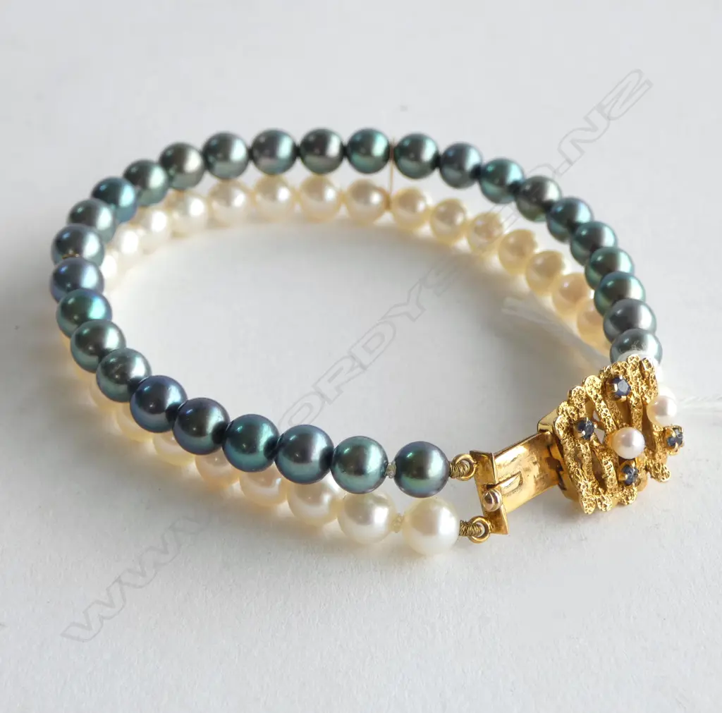 14k GOLD CLASP DBLE PEARL STRAND (white & green) BRACELET clasp w sapphires & pearls Image 1++