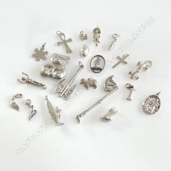 COLLECTION SILVER CHARMS & SILVER TEDDY BEAR BROOCH, 51.5gm