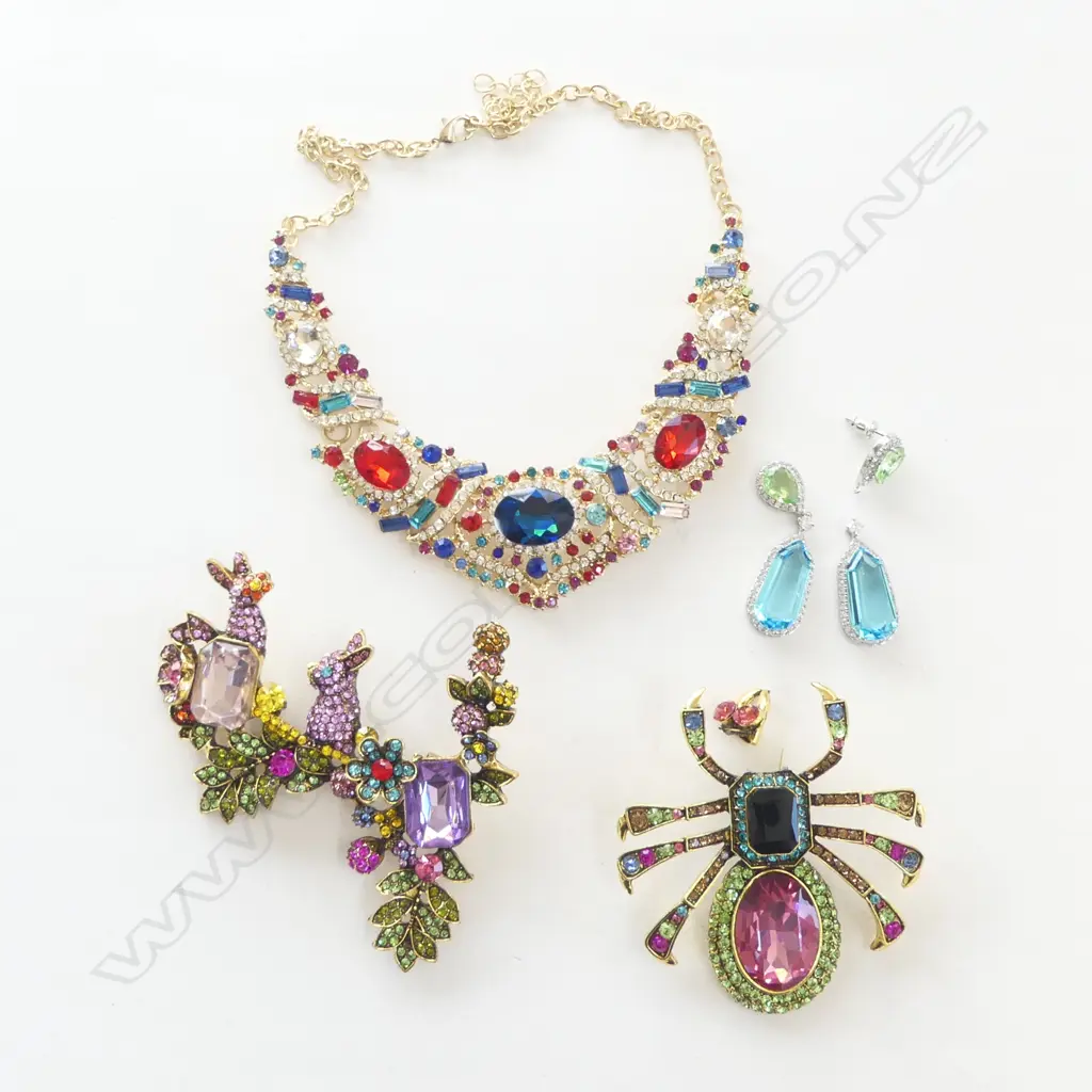 COSTUME JEWELLERY ALL ITEMS DAMAGED Image 1++