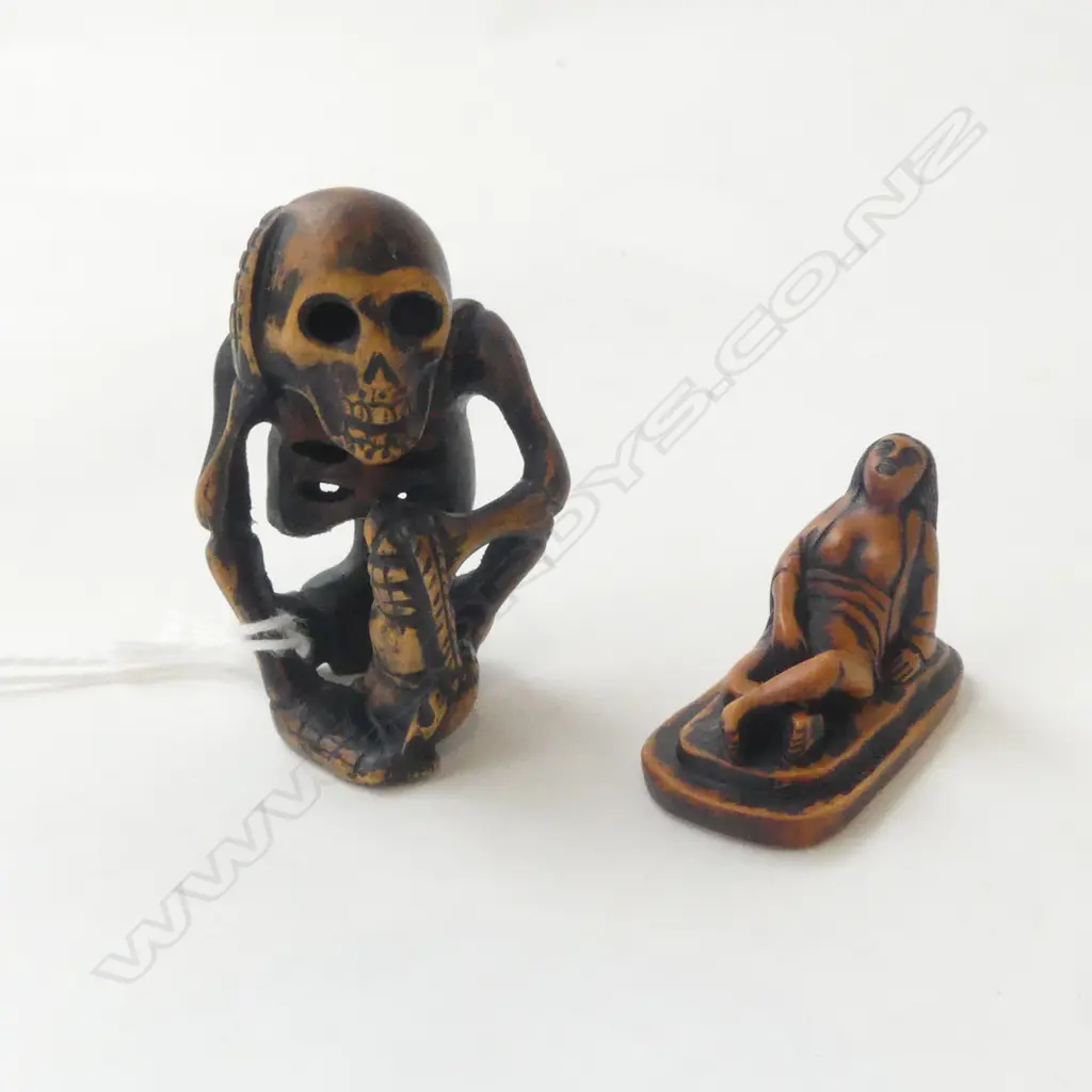 2 CARVED WOOD OKIMONO, SKELETON & OTHER, SIGNED Image 1++