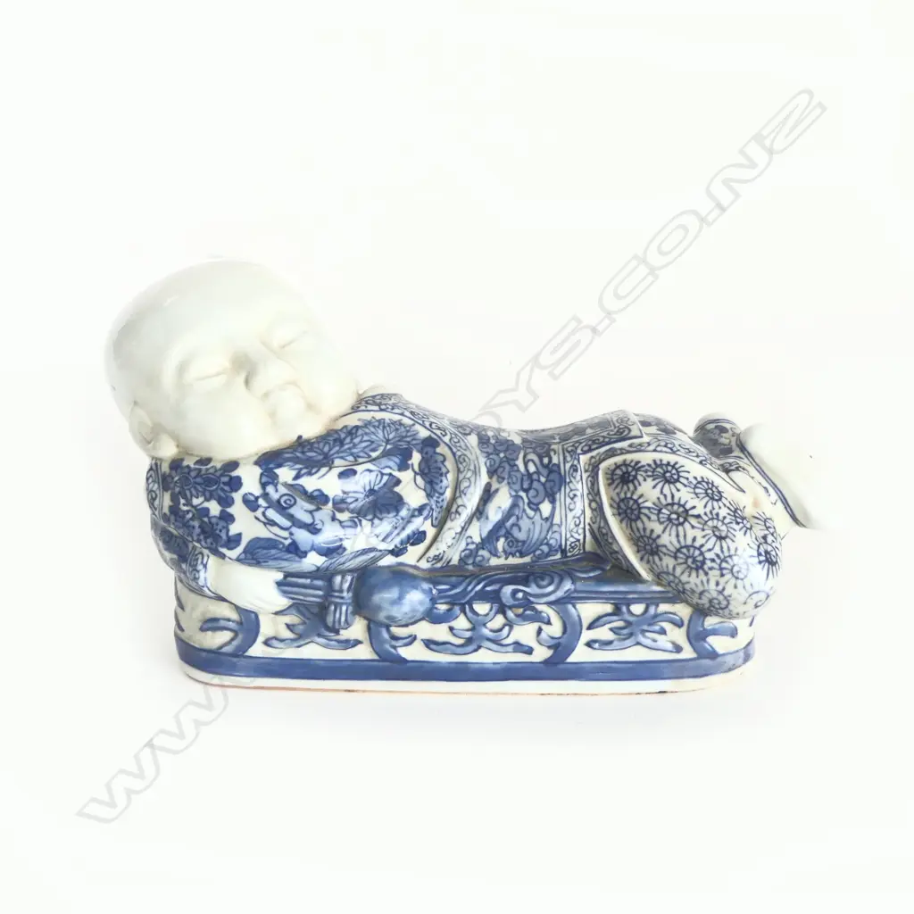 CHINESE B/W CHILD PILLOW W.285mm Image 1++