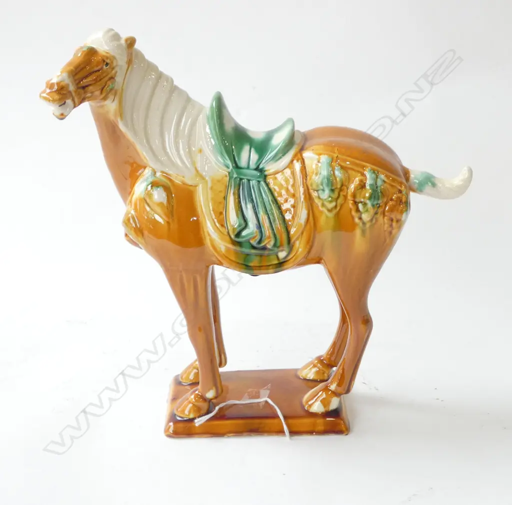 CHINESE TANG STYLE CERAMIC HORSE, H.290mm Image 1++