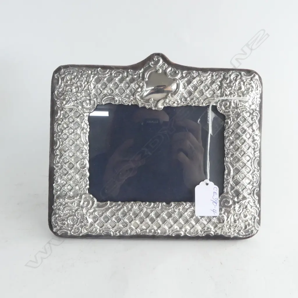 SILVER PHOTO FRAME with fancy trellis detail. Landscape format. Blue/black velvet backing 190 x 220mm Image 1++
