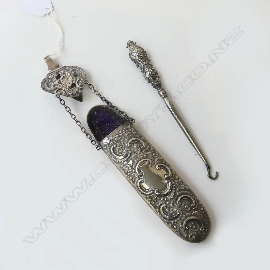 ORNATE STG SILVER CHANTALINE, BIRMINGHAM 1901 78gms + STG HANDLED HOOK Image 1++
