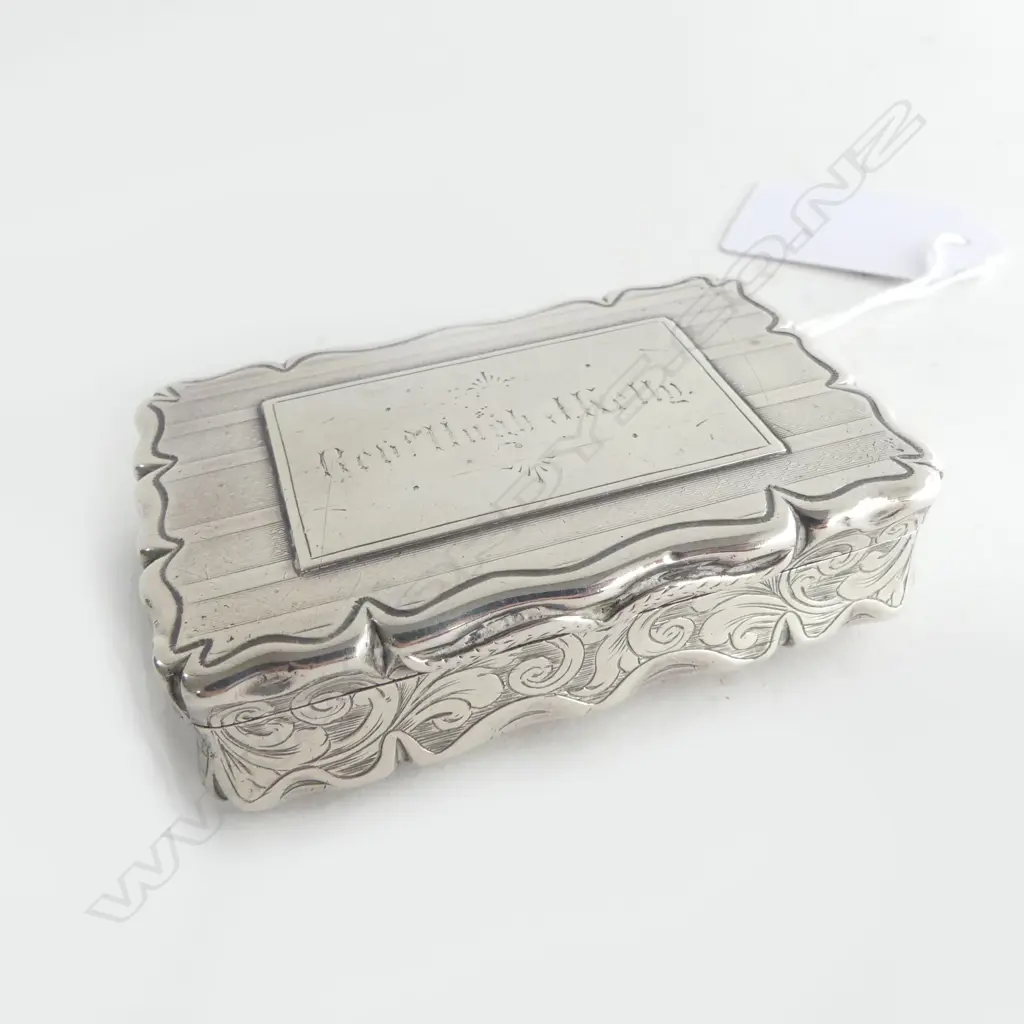 VICT S/SILVER SNUFF BOX 1847  68G Image 1++