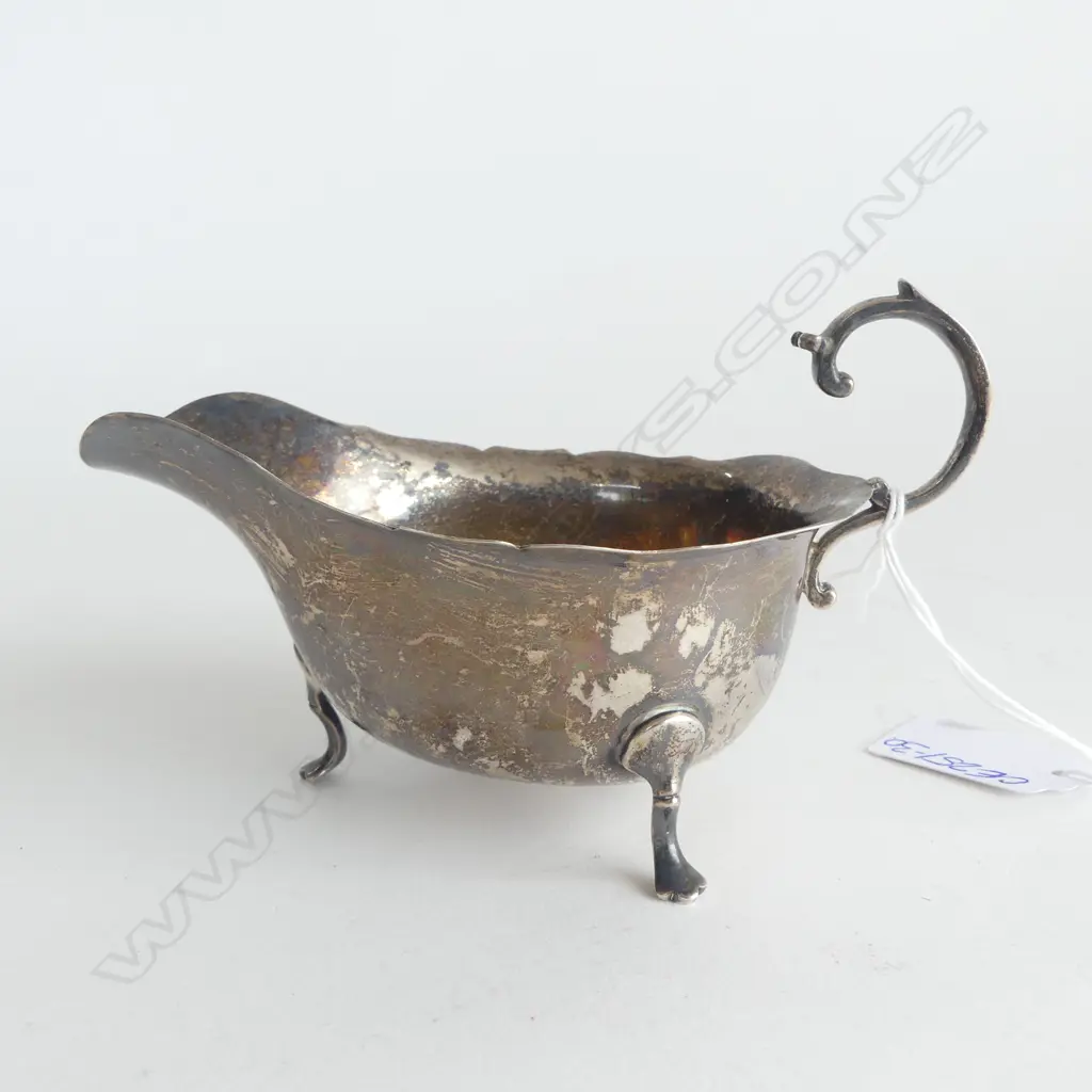 SILVER GRAVY BOAT Birmingham 1912 96gms Image 1++