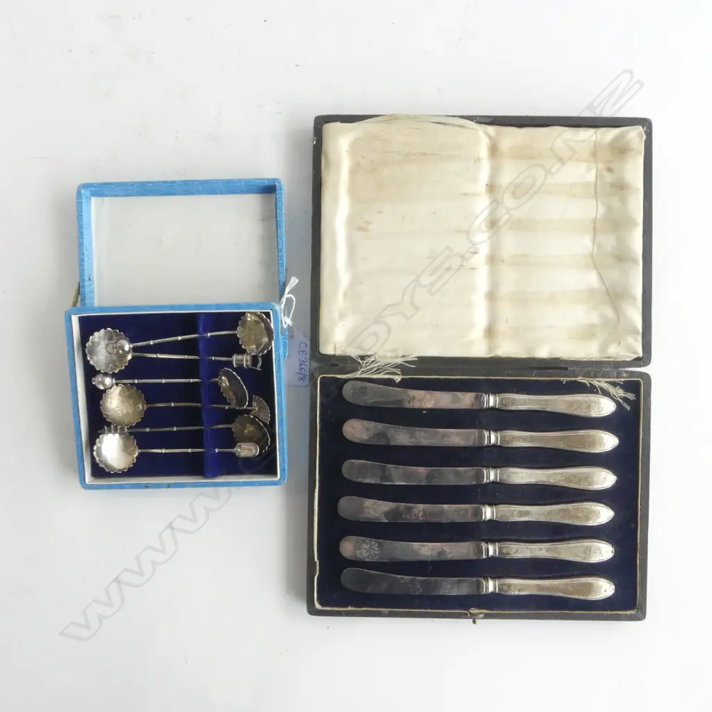 2 SETS CASED STG CUTLERY; 6 ORIENTAL SPOONS 32grms + 6 STG HANDLED PATE KNIVES AF  Image 1++