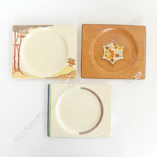 3 C/CLIFF RECTANGLE BRIGHT PAINTED PLATES L230MM