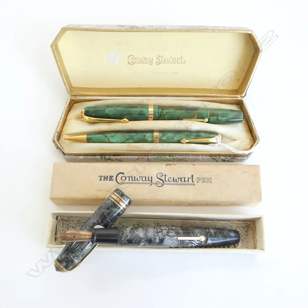 2 CONWAY STEWART FOUNTAIN PENS (14ct nibs), BOTH in ORIGINAL BOXES, 1 in BOXED SET w PENCIL Image 1++