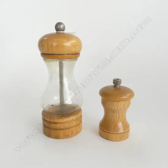 MARLUX FRANCE SALT GRINDER & PEPPER MILL H.170mm