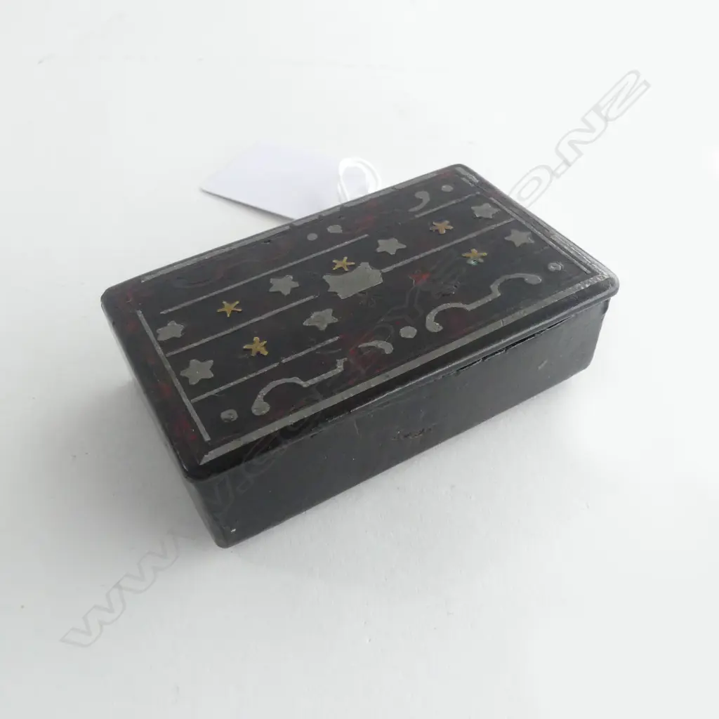 VICT SNUFF BOX Image 1++