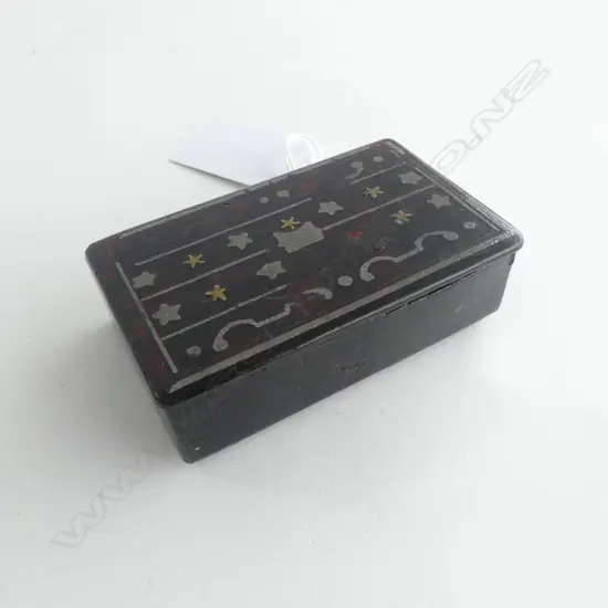 VICT SNUFF BOX