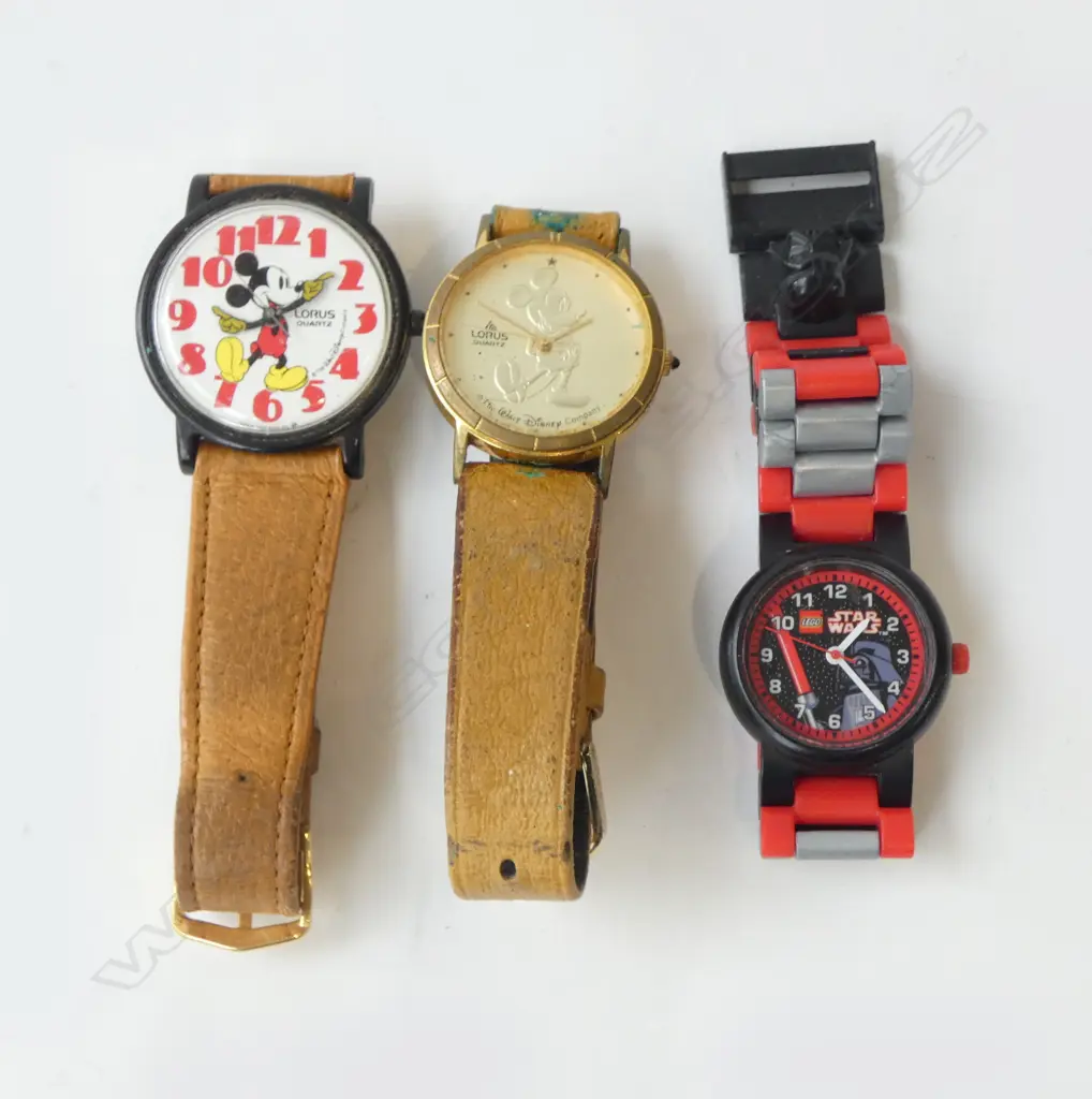 3 WATCHES; 2 LORUS MICKEY MOUSE + LEGO STAR WARS Image 1++
