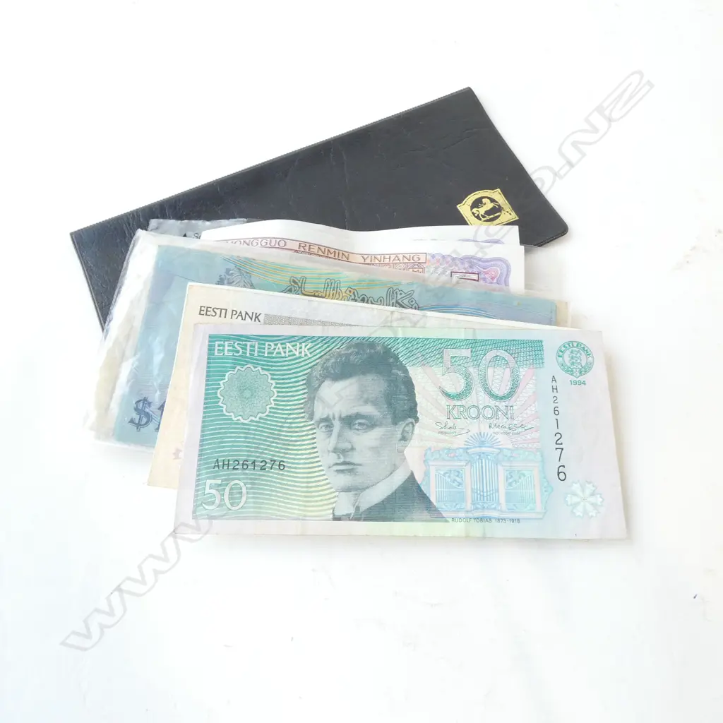 ASST. WORLD BANK NOTES Image 1++