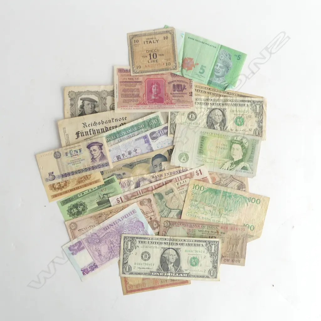 ASST. WORLD BANK NOTES Image 1++