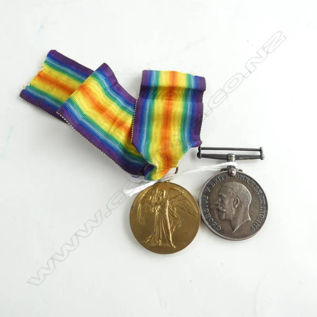 WW1 MEDAL PAIR TO 4969 CPL. F.H. WOODWARD. 16-LOND. R. Image 1++