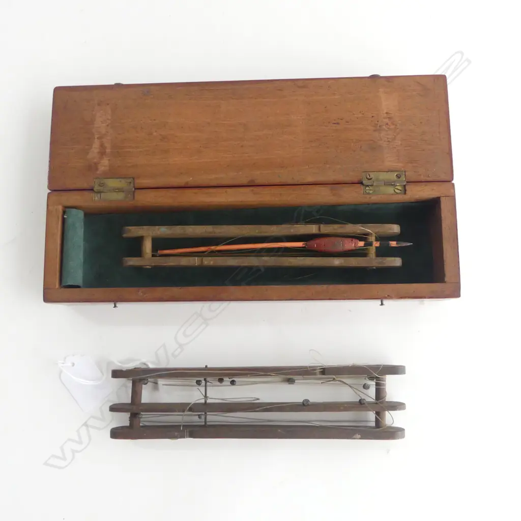 2 ANTIQUE HAND FISHING LINES ONE IN MAHOGANY BOX L250MM Image 1++