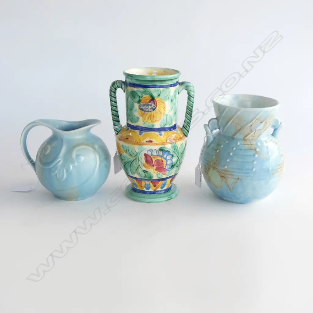 2 BESWICK 2 HANDLED VASES & JUG  190MM TALLEST Image 1++