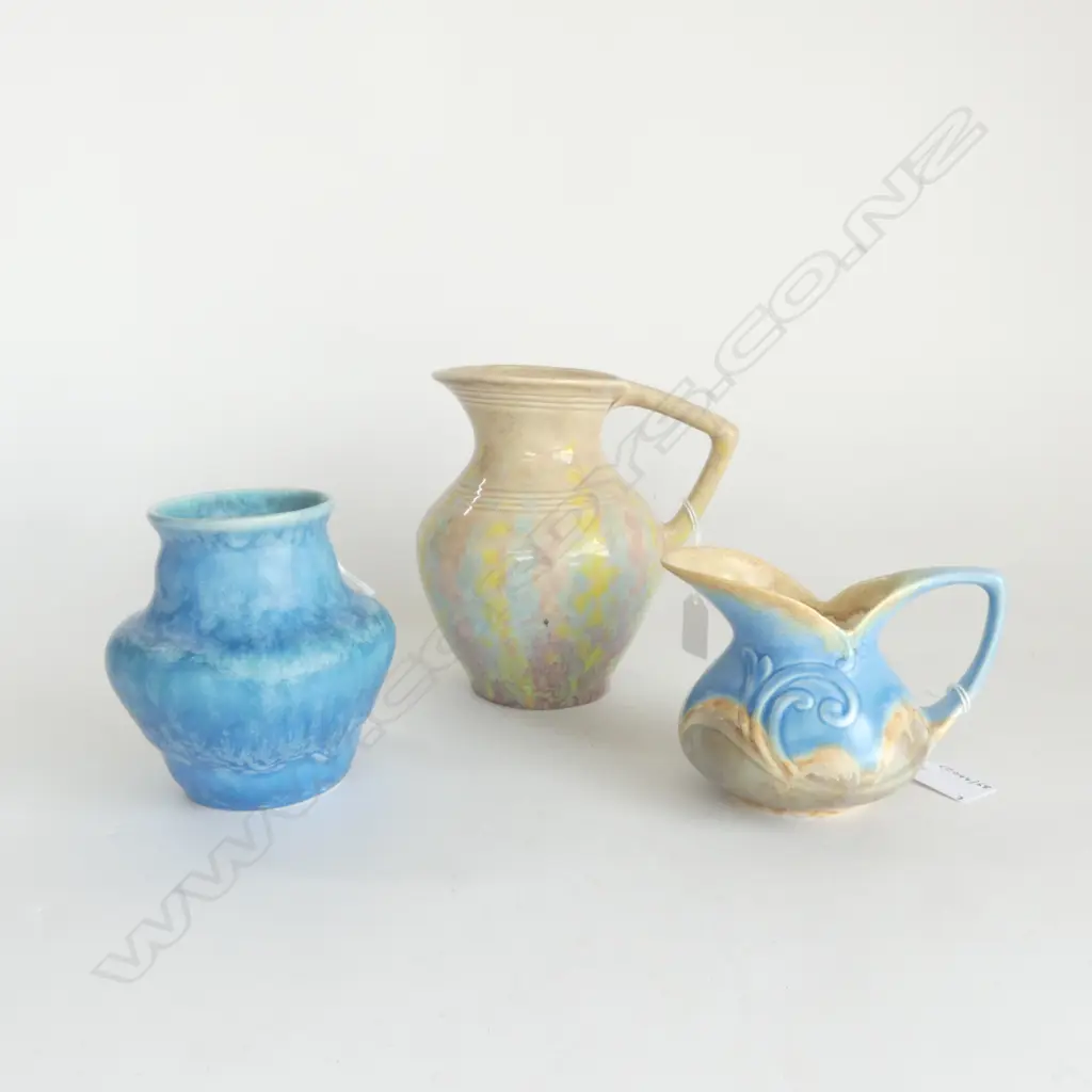 2 BESWICK JUGS H170MM TALLEST & BESWICK DECO VASE H130MM LARGE JUG CRACKED Image 1++