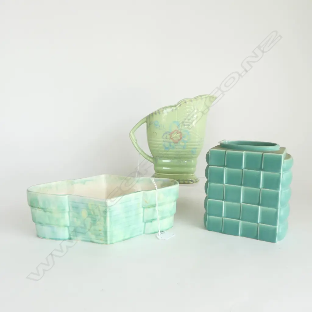 BESWICK JUG H210MM VASE H160MM & DECO STYLE BOWL L280MM Image 1++