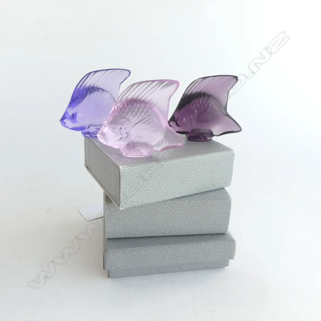 3 CASED HANDCRAFTED LALIQUE 1913 DESIGN FISH ORNAMENTS Image 1++
