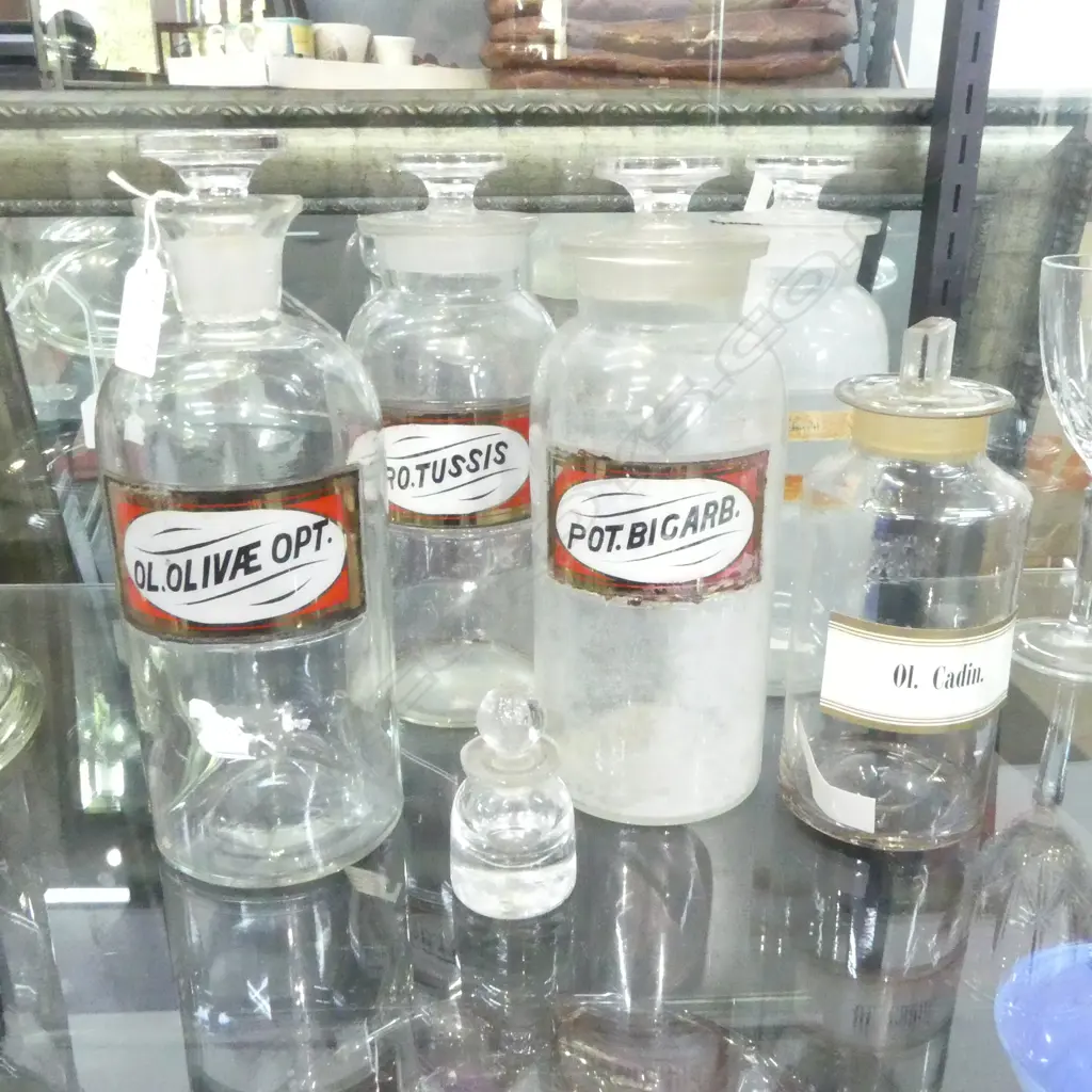 5 VINTAGE GLASS PHARMACY BOTTLES H.250mm Image 1++