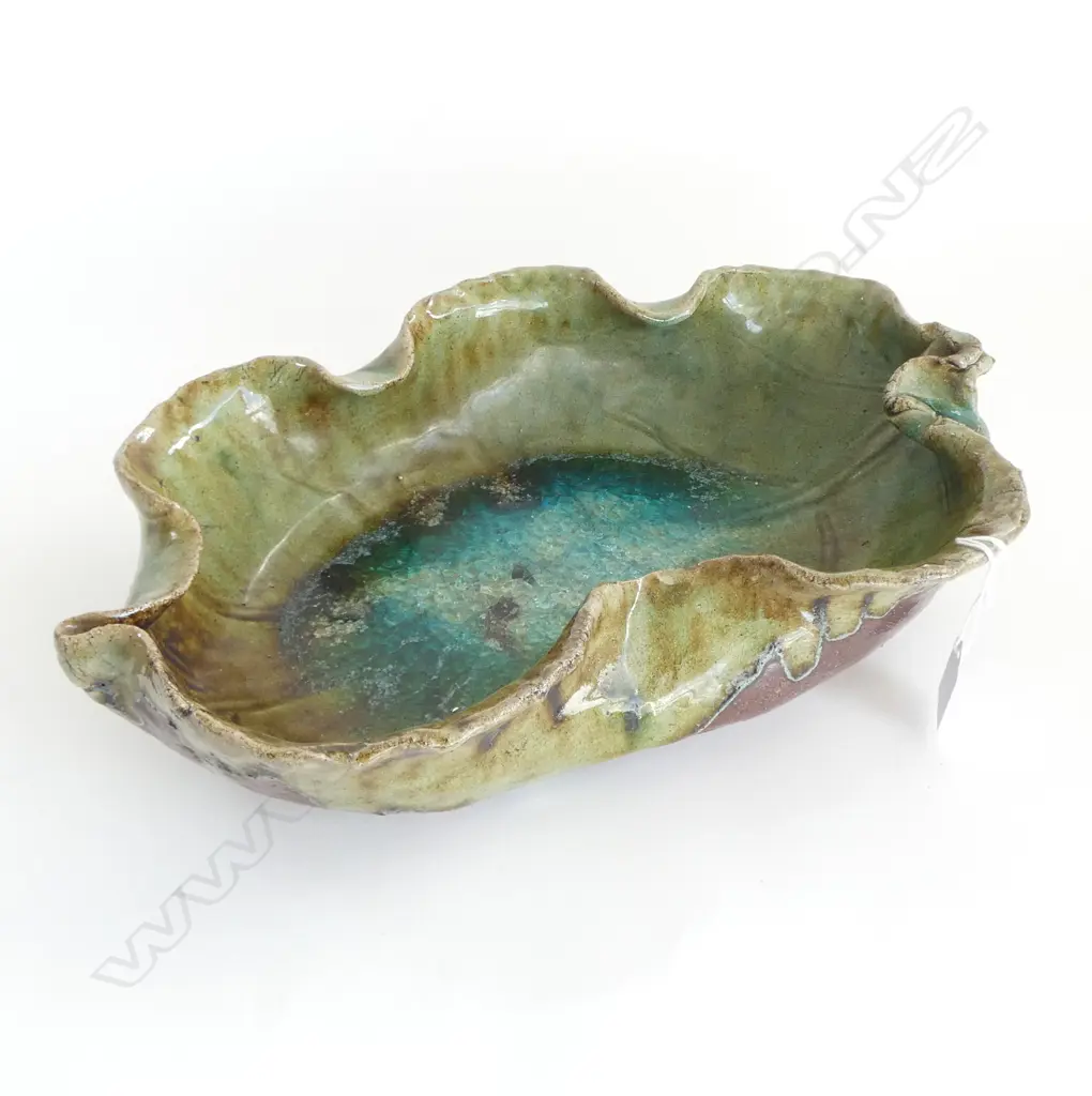 JAPANESE SHIGARAKI POTTERY c1930's IKEBANA DISH L.365mm large leaf form w thick glaze Image 1++