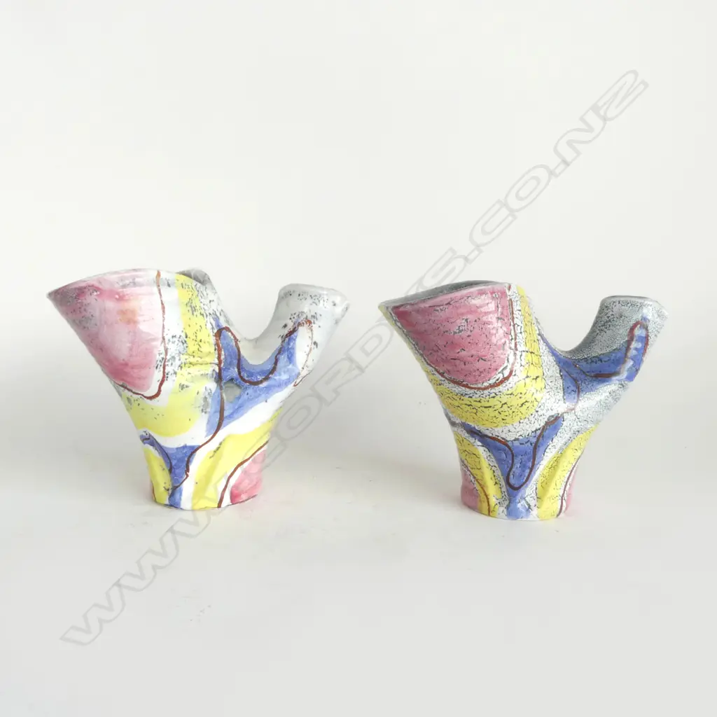 PR MID CENTURY Schramberger Majolikafabrik (SMF) CERAMIC BIRD VASES, H.140mm Image 1++
