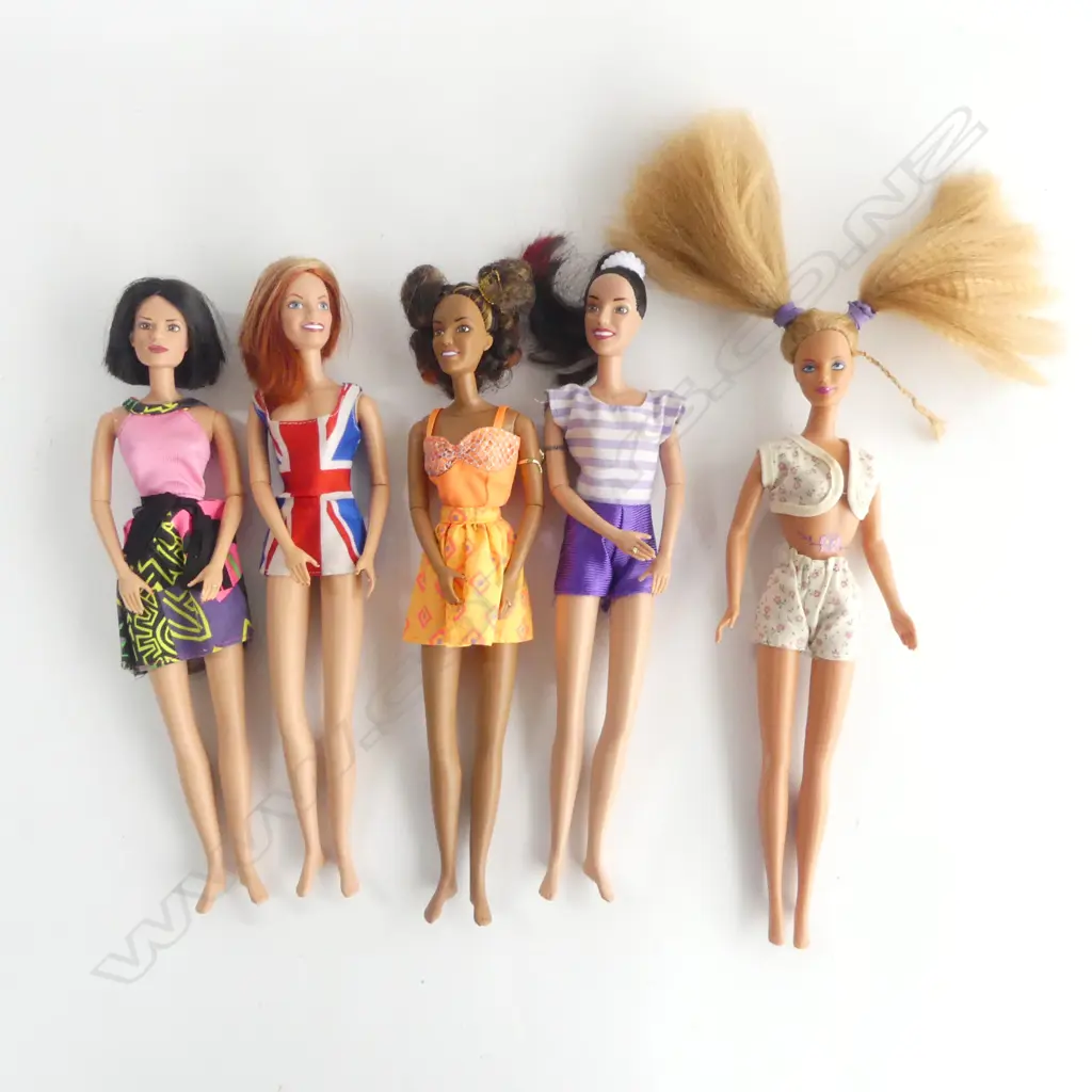 5 SPICE GIRL DOLLS: 4x 1997 GTI + 1x 1966 MATTEL 'BABY' Image 1++