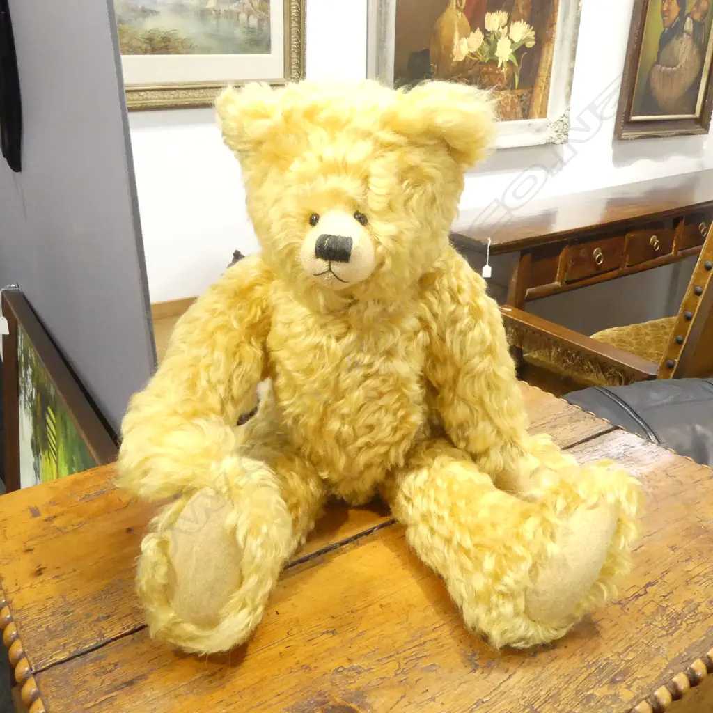 ENGLISH TEDDY BEAR COMPANY 'PEANUT' 40/40 H.550mm Image 1++