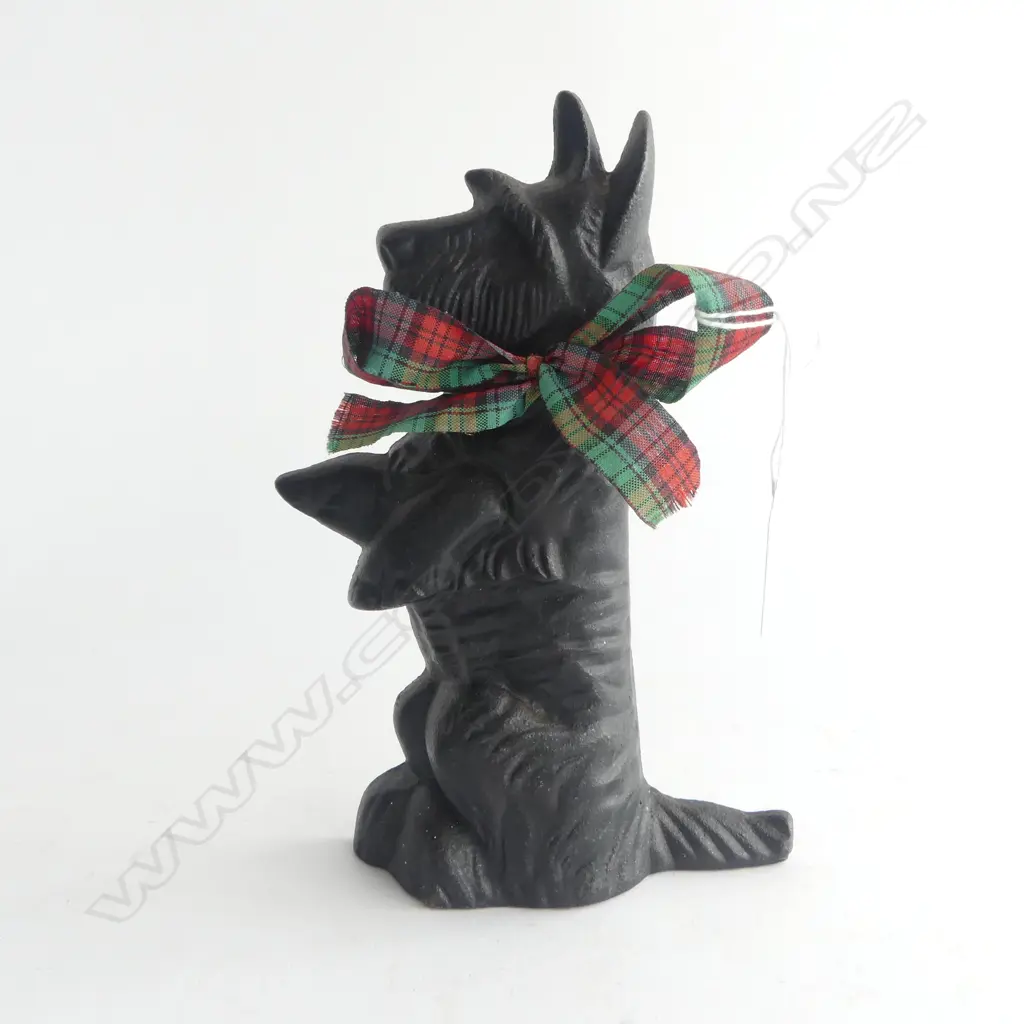 CAST IRON SCOTTIE DOG DOOR STOP H.220mm Image 1++