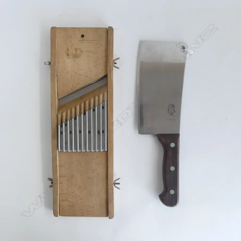 MEAT CLEAVER L.320mm + WOODEN MANDOLIN SLICER Image 1++