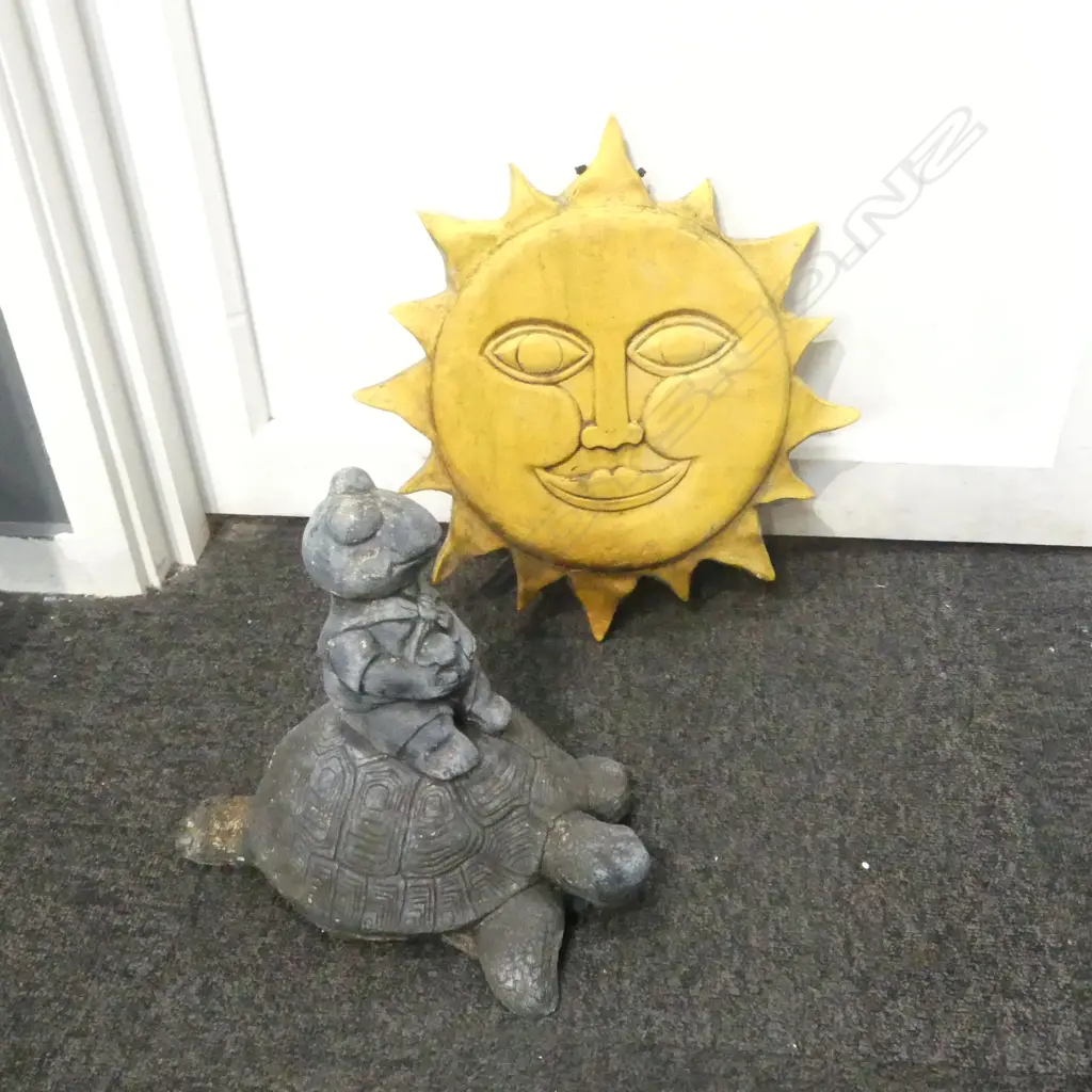 CERAMIC SUN 365mm dia + FROG ON TURTLE CONCRETE GARDEN ORNAMENT Image 1++