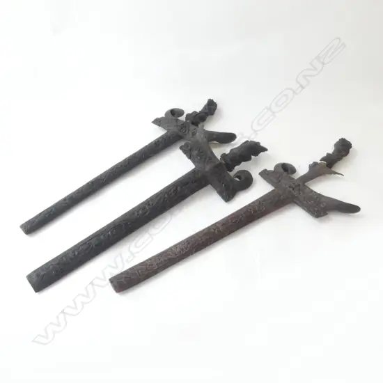 3 INDONESIAN SWORDS w. CARVED WOODEN SCABBARD & HANDLE  L.610mm