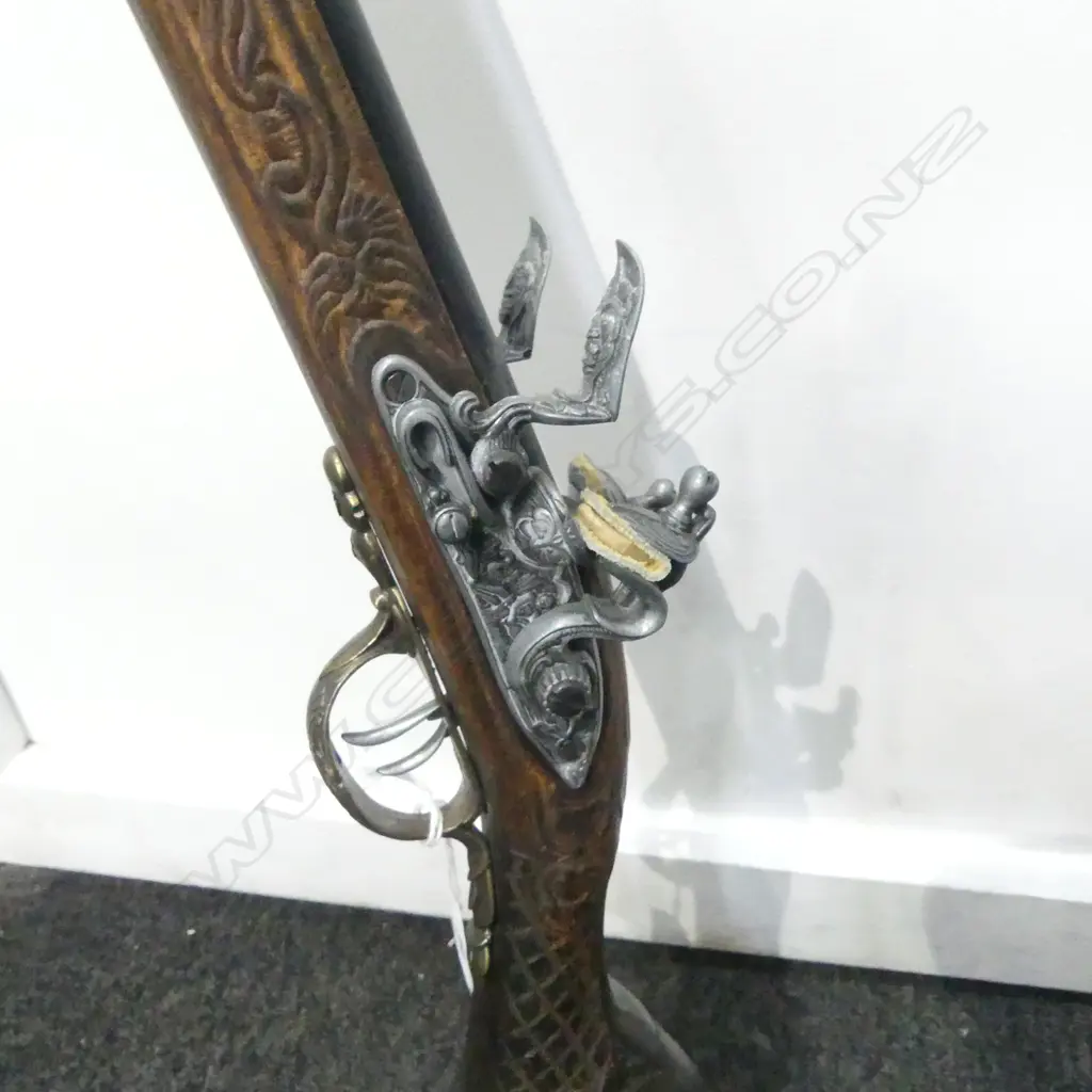 ANTIQUE STYLE DOUBLE RIFLE L.1105mm Image 1++