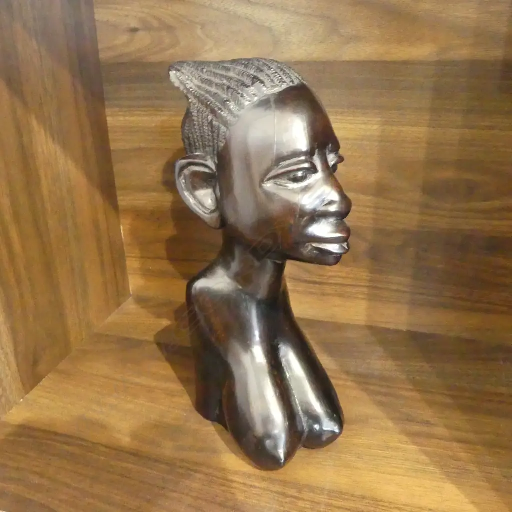 CARVED EBONY AFRICAN BUST H.250mm Image 1++
