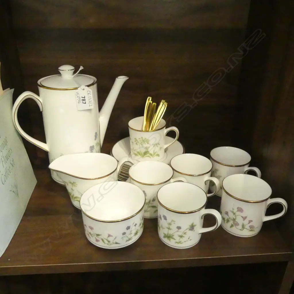 15 PCE ROYAL WORCESTER 'THE LANGUAGE OF FLOWERS' COFFEE SET + 6 GP TEASPOONS Image 1++