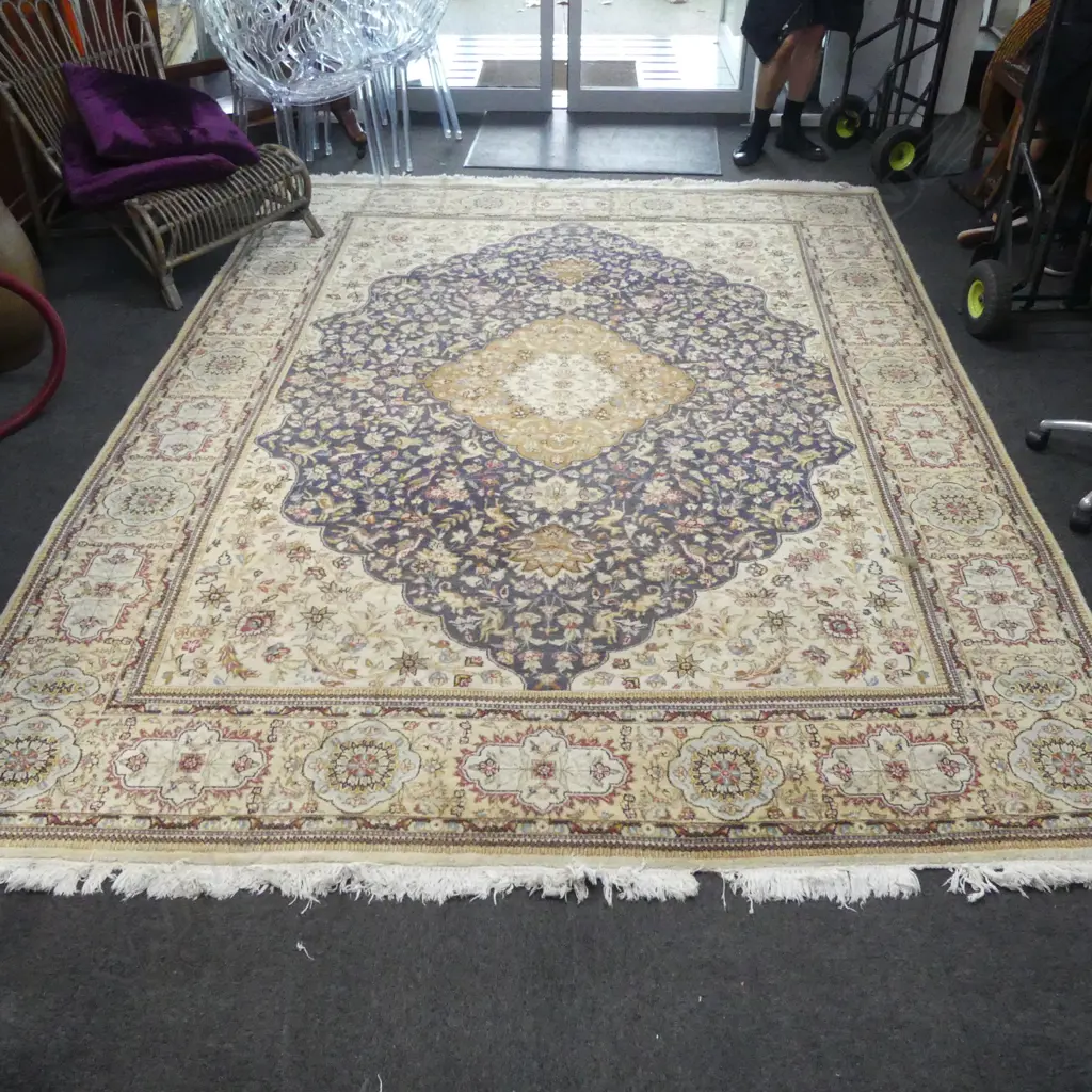 LG HAND KNOTTED WOOL PILE RUG 3500x2630mm Image 1++