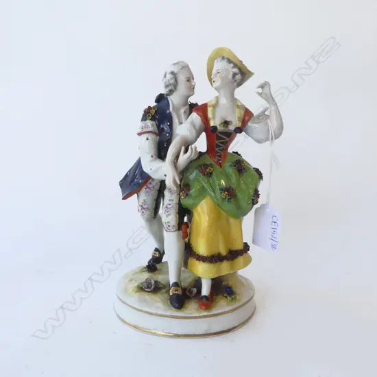 PORCELAIN COUPLE MARKED M TO BASE H.205mm