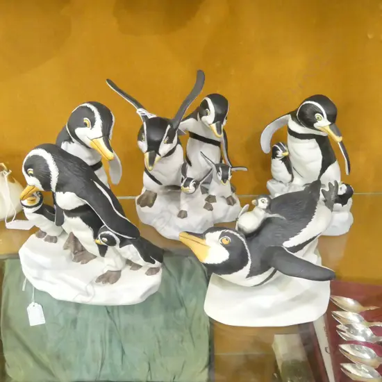 4 FRANKLIN MINT PENGUIN FIGURINES H.180mm