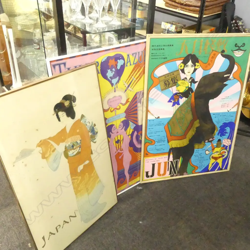 3 JAPANESE PRINTS 'TAKAR AZUKA' 1005x700mm, WOMAN IN KIMONO, GREEN POSTER GLASS BROKEN Image 1++